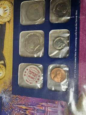 1971 U.S. Mint Uncirculated Coin Mint Set - Blue Insert, Copper Penny Included